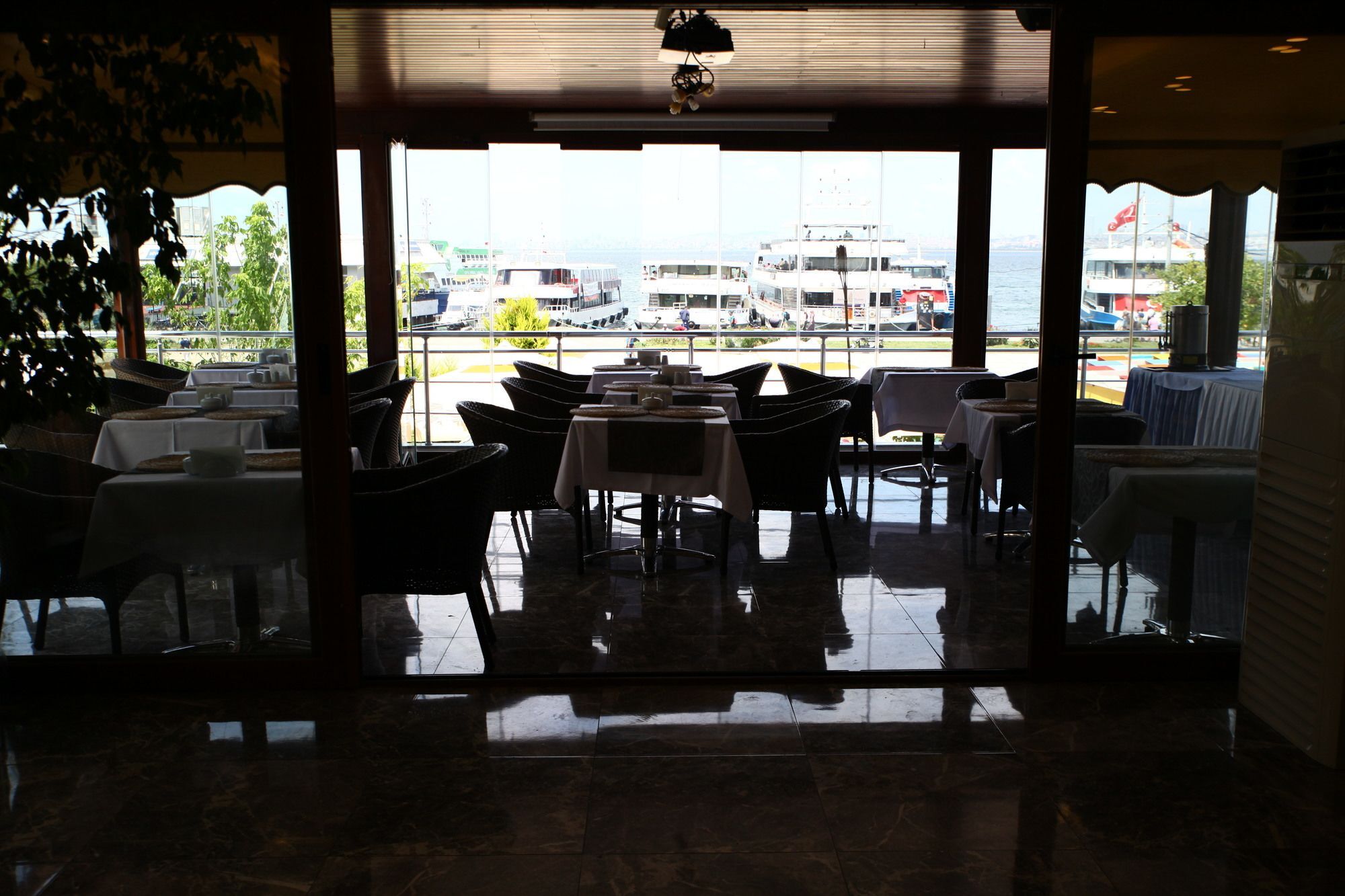 Buyukada Comfort Otel Адалар Экстерьер фото