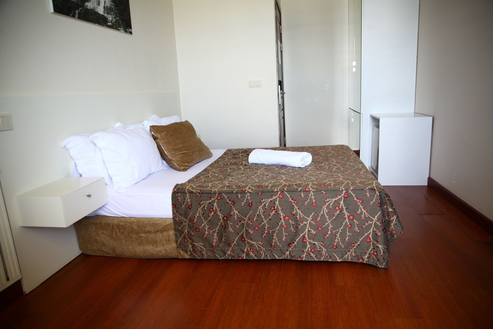 Buyukada Comfort Otel Адалар Экстерьер фото